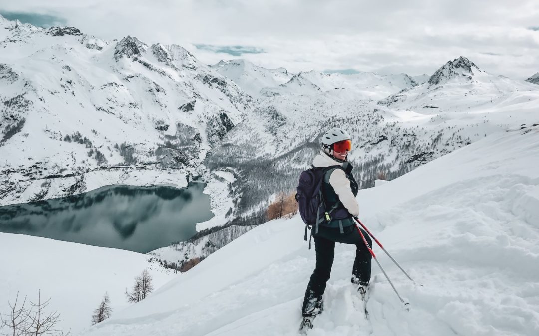 Se préparer au ski : quels exercices pratiquer chez soi en confinement ?