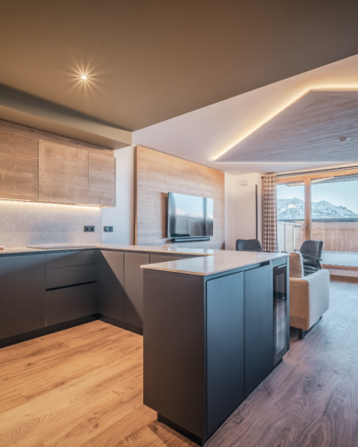 App12pax-kitchen