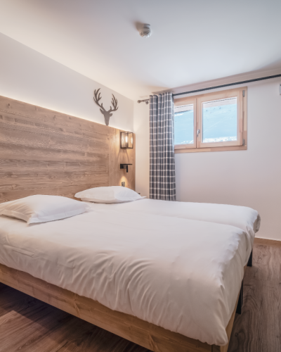 App2/4-person room 1