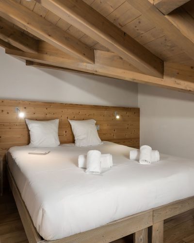 App407-Bedroom1-BlackRock