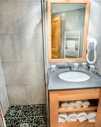 App01-salledebain
