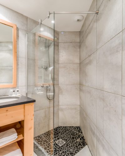 App04bathroom2